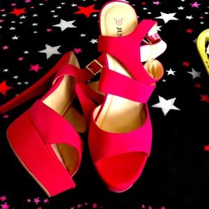 Pink peep toe shoes